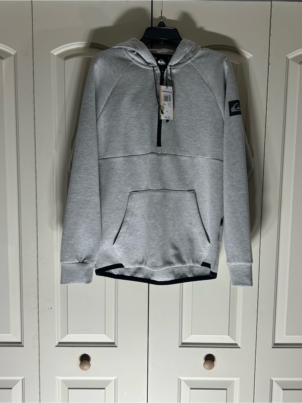 NWT Quiksilver Stepoff Hoodie Gray Men's Medium 1/4 Zip Pullover